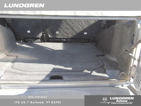 Used 2018 Jeep Wrangler Unlimited Sport AWD/4WD image 14
