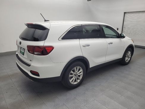 Used 2019 Kia Sorento FWD image 10
