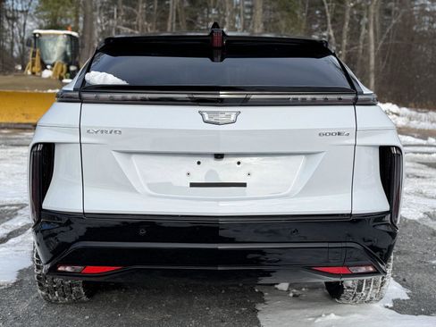 New 2026 Cadillac Lyriq Premium Sport image 6