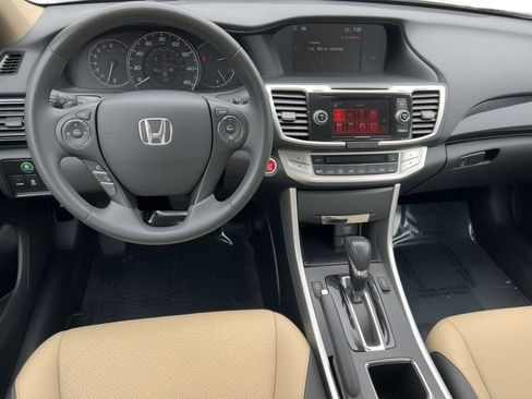 Used 2015 Honda Accord EX-L image 5
