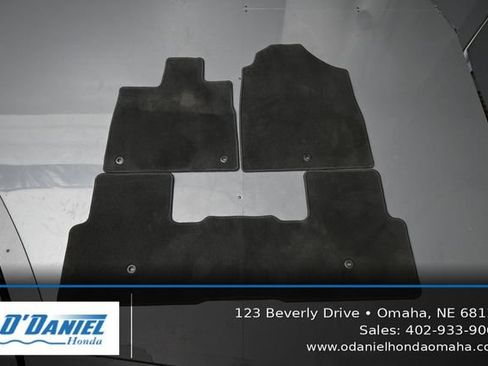 Used 2025 Honda Pilot EX-L image 40