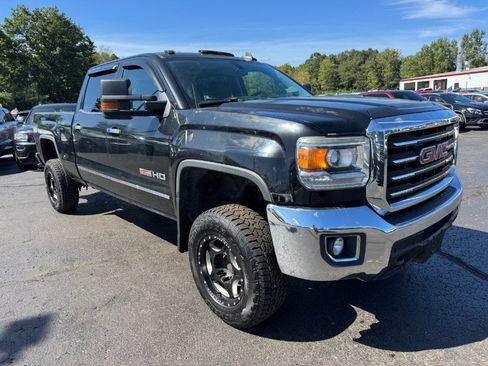 Used 2015 GMC Sierra 2500 SLE AWD/4WD image 7