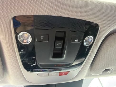 Certified 2023 Kia Sorento SX AWD/4WD image 21