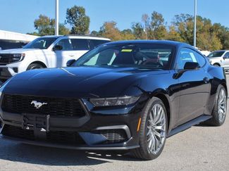 New 2026 Ford Mustang Premium video 2