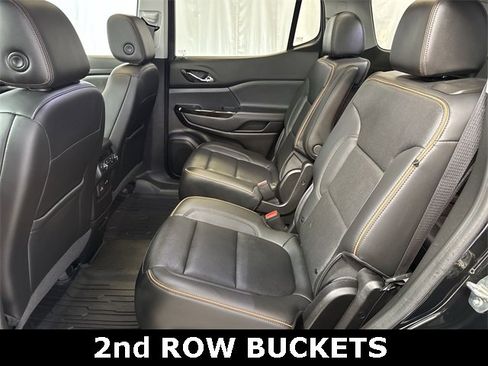 Used 2022 GMC Acadia AT4 w/ Technology Package image 13