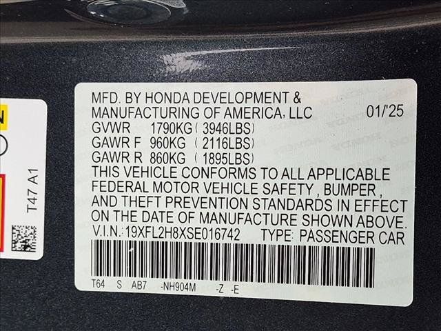 Used 2025 Honda Civic Sport image 23