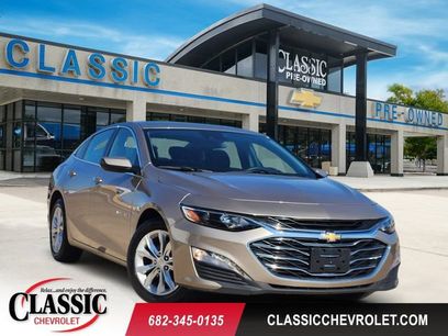 Used 2025 Chevrolet Malibu LT