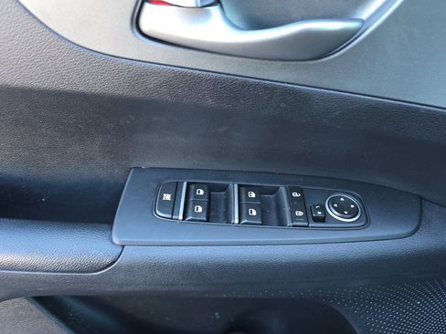 Used 2021 Kia Forte Sedan FWD image 11