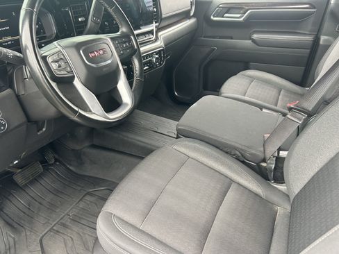 Used 2023 GMC Sierra 1500 SLE w/ X31 Off-Road Package AWD/4WD image 14