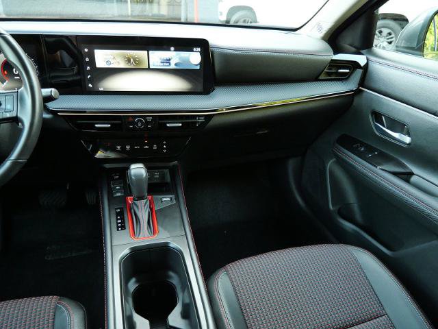 Certified 2025 Nissan Kicks SR AWD/4WD image 15