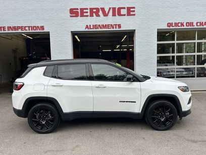 Used 2022 Jeep Compass Latitude w/ Sun and Sound Group
