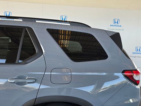 New 2026 Honda Pilot Sport image 51
