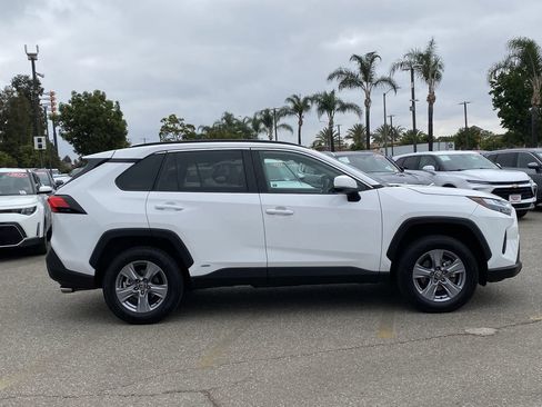 Certified 2025 Toyota RAV4 XLE AWD/4WD image 44