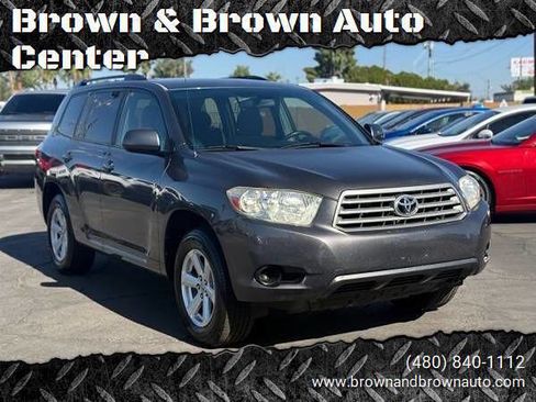 Used 2010 Toyota Highlander Base 4dr SUV image 1