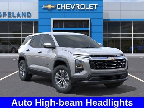 New 2026 Chevrolet Equinox LT w/ LPO, Floor Liner Package AWD/4WD image 8