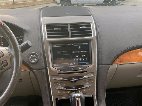 Used 2011 Lincoln MKX AWD w/ 102A Rapid Spec Order Code image 6