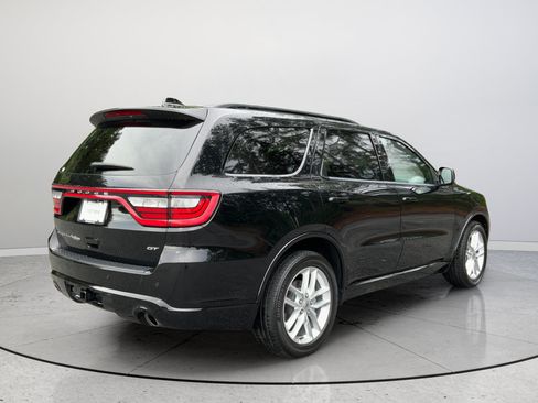 Used 2024 Dodge Durango GT RWD image 7