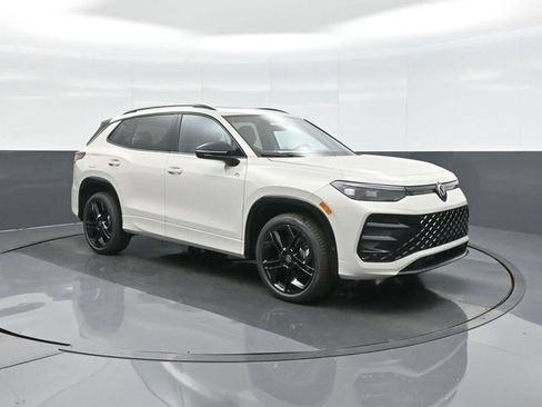 New 2026 Volkswagen Tiguan SE R-Line AWD/4WD image 1