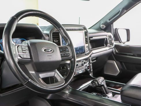 Used 2022 Ford F150 Lariat w/ Equipment Group 502A High AWD/4WD image 26