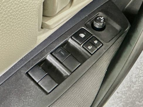 Used 2024 Toyota Corolla LE FWD image 20
