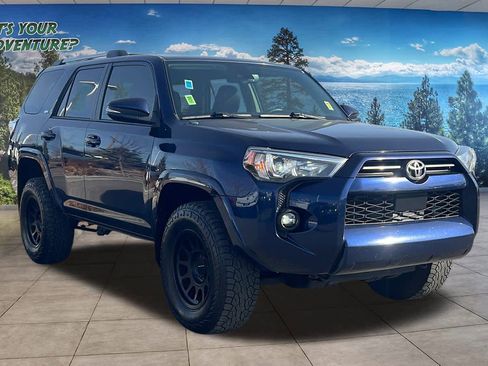 Used 2021 Toyota 4Runner SR5 Premium image 3