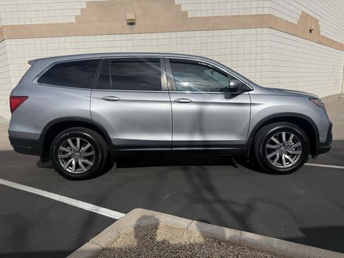 Used 2021 Honda Pilot EX image 2
