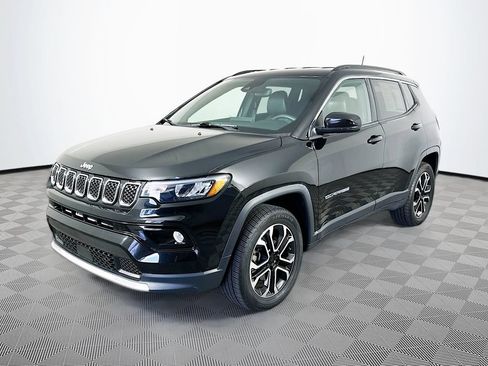 Certified 2023 Jeep Compass Limited AWD/4WD image 5