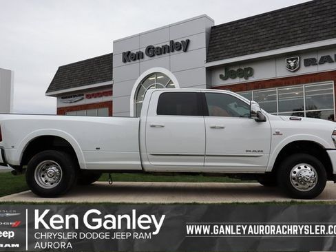 Used 2025 RAM 3500 Limited w/ Max Tow Package image 1