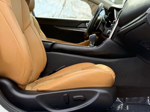 Used 2016 Nissan Maxima SR image 25