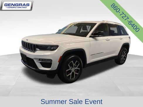 Used 2023 Jeep Grand Cherokee Limited w/ Luxury Tech Group II AWD/4WD image 4