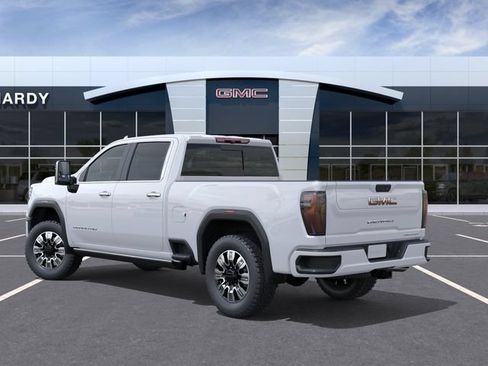 New 2026 GMC Sierra 2500 Denali w/ Denali Reserve Package AWD/4WD image 3