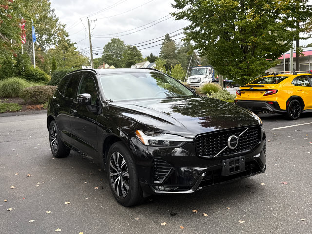 Certified 2024 Volvo XC60 B5 Core w/ Climate Package AWD/4WD image 5