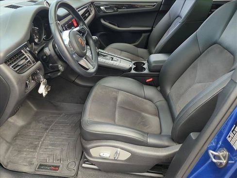 Used 2020 Porsche Macan AWD/4WD image 16