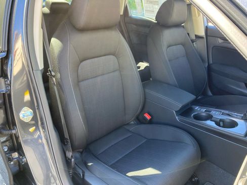 Certified 2025 Honda Civic LX image 28