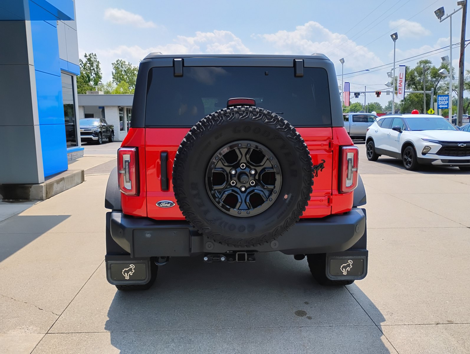 Used 2023 Ford Bronco Wildtrak AWD/4WD image 15