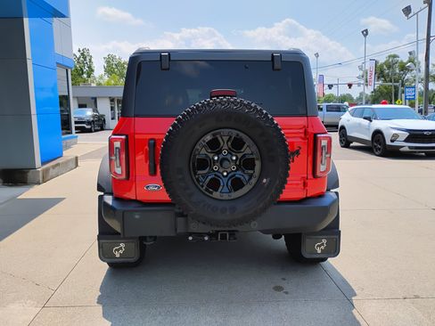 Used 2023 Ford Bronco Wildtrak AWD/4WD image 15