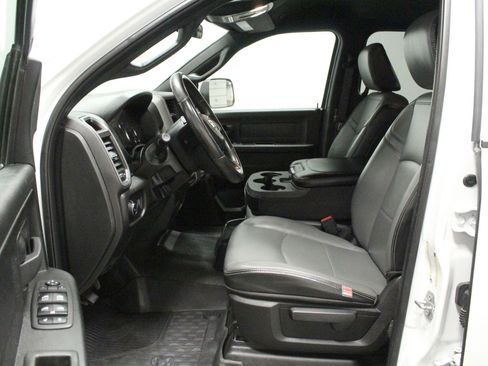Used 2022 RAM 2500 Tradesman AWD/4WD image 17
