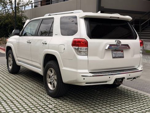 Used 2010 Toyota 4Runner SR5 AWD/4WD image 7