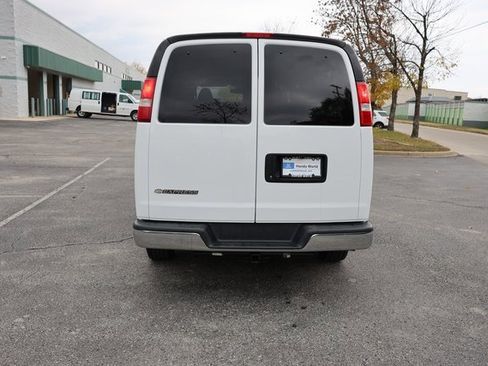Used 2019 Chevrolet Express 3500 LT w/ LT Preferred Equipment Group image 6
