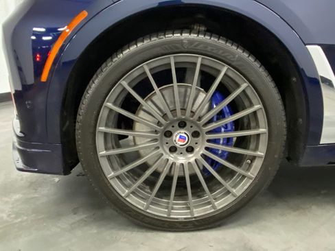 Used 2021 BMW ALPINA XB7 image 19