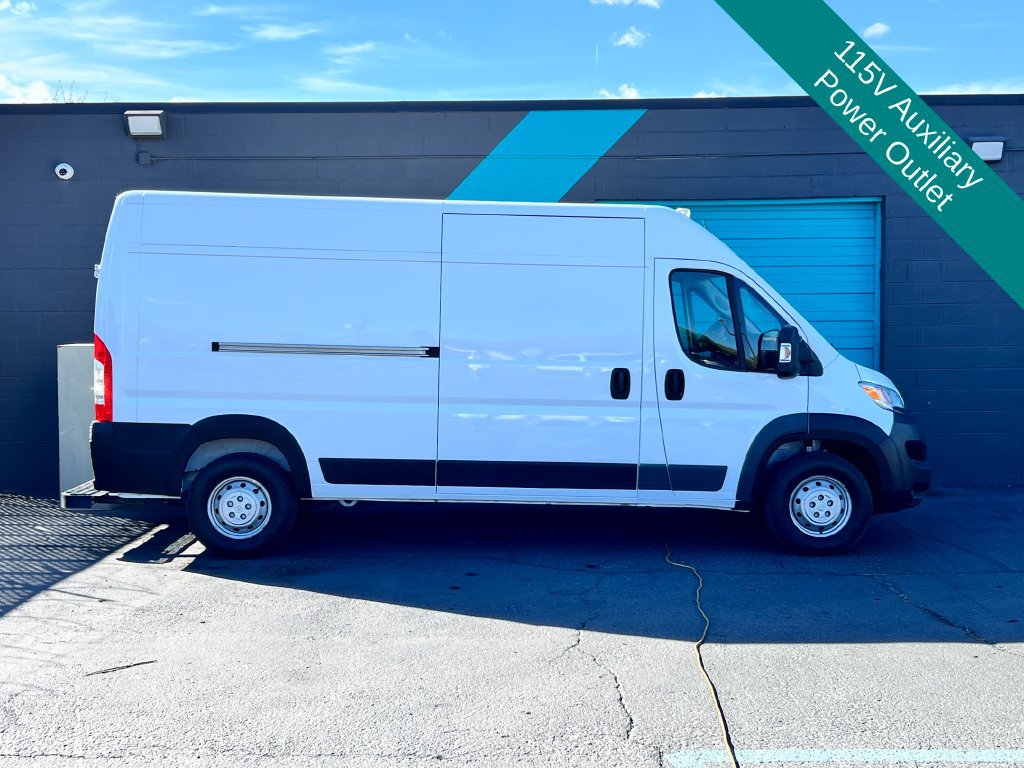 Used 2024 RAM ProMaster 2500 w/ Convenience Group FWD image 18