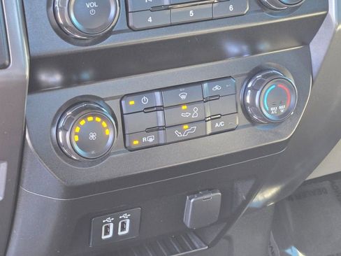 Used 2019 Ford F150 XLT w/ Equipment Group 301A Mid image 31