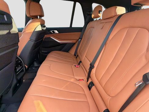 Used 2022 BMW X5 xDrive45e w/ Luxury Seating Package image 21