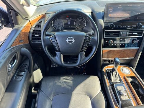 Used 2024 Nissan Armada SL w/ Captain's Chairs Package image 20