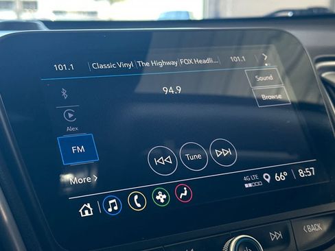 Used 2023 Chevrolet Malibu LT FWD image 20