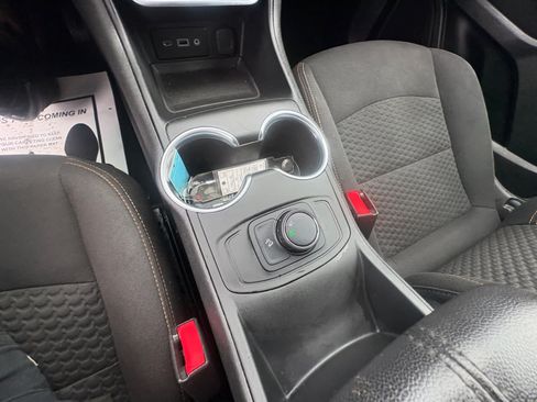 Used 2019 GMC Terrain SLE FWD image 26