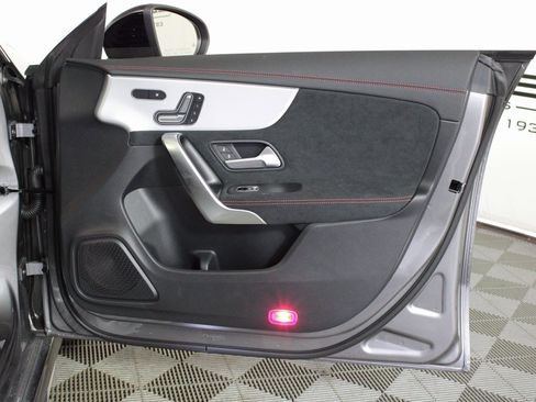 Certified 2025 Mercedes-Benz CLA 250 4MATIC image 29