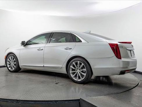Used 2017 Cadillac XTS Luxury w/ Driver Awareness Package FWD image 6