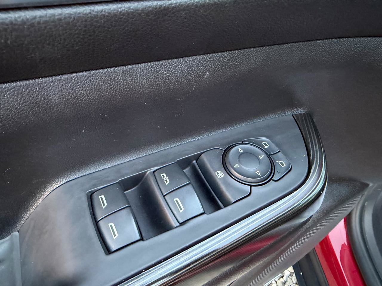 Used 2019 GMC Acadia SLT AWD/4WD image 32