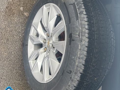 Used 2021 Chevrolet Silverado 1500 Custom image 11